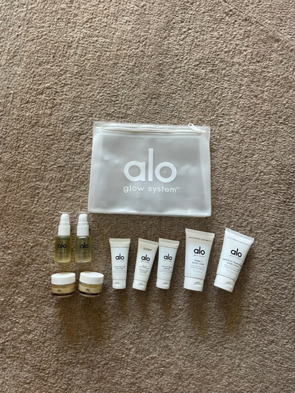ALO Yoga Skincare Kit - White and Clear Travel Pouch
